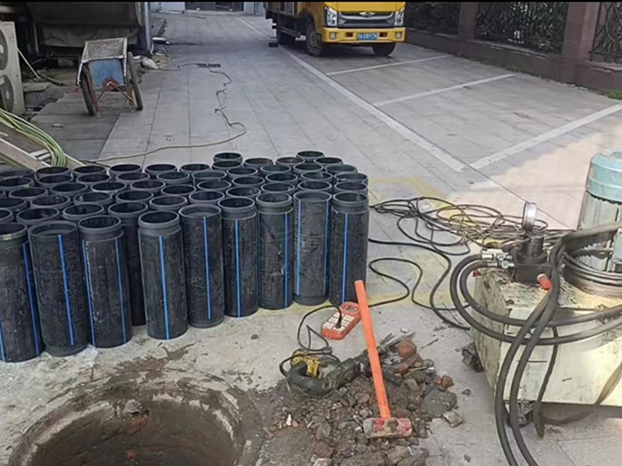 安居PE置换管厂家 DN315置换管 非开挖管短管置换